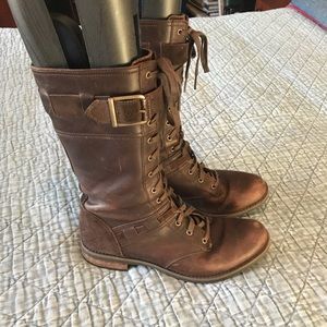 Timberland Ladies combat boots